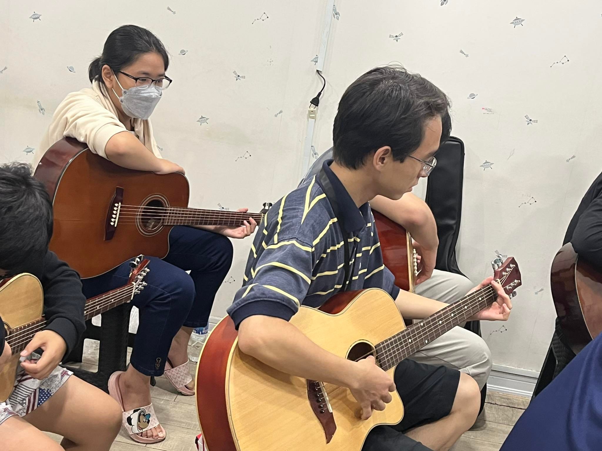 Hoạt động học tập